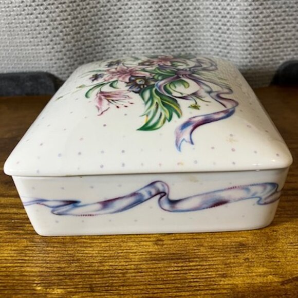 Horchow VTG Porcelain Floral Double Card Box & 2 Decks Original‎ Playing Cards - Picture 5 of 7